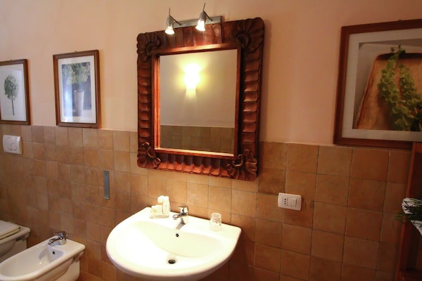 Foto van Boerderij Montalto bij Stranden - Vakantiehuis in Montalto di Castro - BathRoom