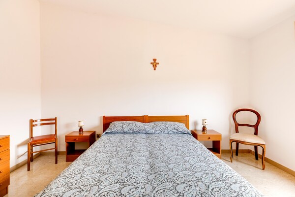 Foto van Appartement met zeezicht in het historische - Vakantiehuis in Castelsardo - BedRoom