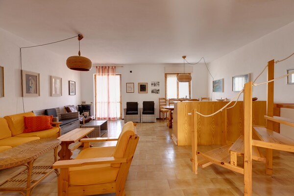 Foto van Appartement op slechts 100 meter van de zee - Vakantiehuis in Castelsardo - LivingRoom