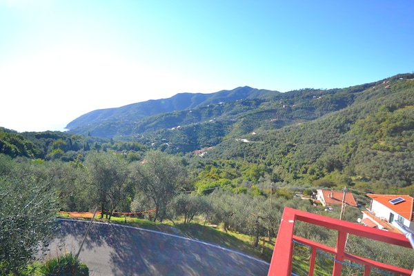 Foto van Ontsnappen in de buurt van Cinque Terre - Vakantiehuis in Moneglia - ViewSummer