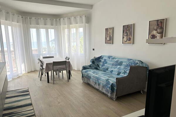 Foto van Appartement met uitzicht op zee en airconditioning - LivingRoom
