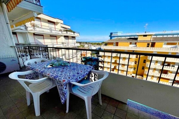 Foto van Appartement nabij Venetië met stranden - Vakantiehuis in Porto Santa Margherita (VE) - TerraceBalcony
