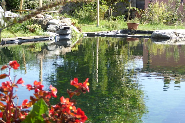Foto van Vakantiehuis in Mulazzo met Natuurvijver - Vakantiehuis in Mulazzo - PoolOfHouse