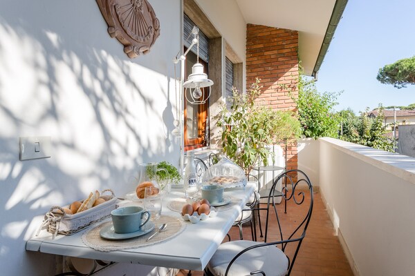 Foto van Villa in Forte dei Marmi bij het Strand - Vakantiehuis in Forte dei Marmi - TerraceBalcony