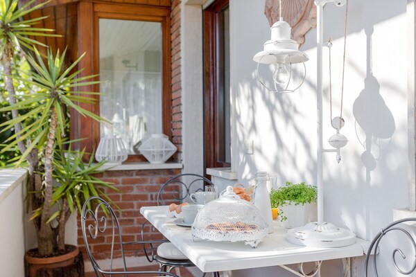 Foto van Villa in Forte dei Marmi bij het Strand - Vakantiehuis in Forte dei Marmi - TerraceBalcony