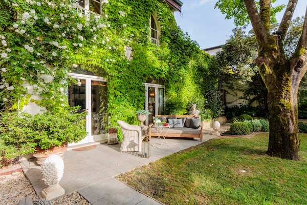 Foto van Appartement in Lucca bij Via Fillungo - Vakantiehuis in Lucca - Untagged