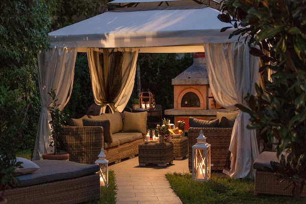 Foto van Villa in Lucca bij Porta San Pietro - Vakantiehuis in Lucca - Untagged