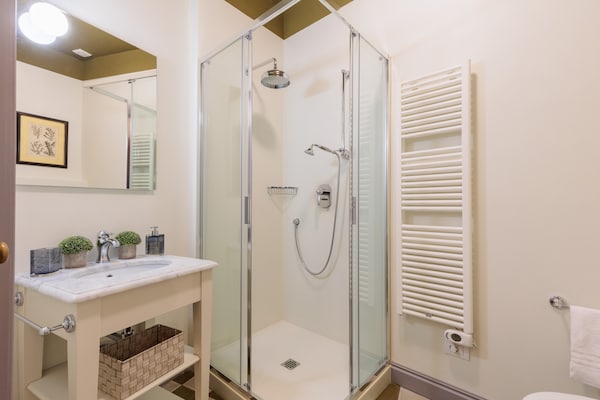 Foto van Appartement in Lucca bij Palazzo Pfanner - Vakantiehuis in Lucca - Untagged