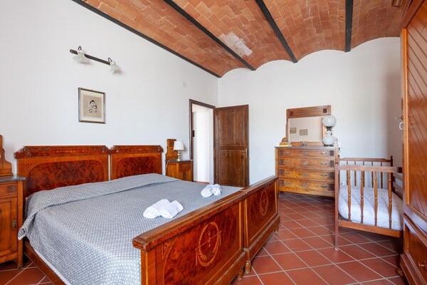 Foto van Peccioli Familie Retreat met Plezier - Vakantiehuis in Peccioli - BedRoom