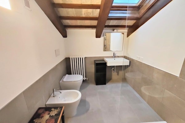 Foto van Appartement Alessandro, Pesaro - Vakantiehuis in Pesaro - BathRoom