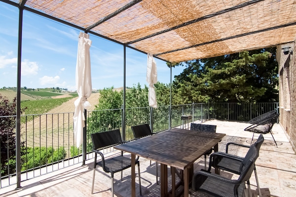 Foto van Appartement in Marche bij zandstranden - Vakantiehuis in San Benedetto del Tronto - TerraceBalcony