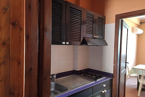 Foto van Heerlijk appartement in Sant'Irene-torre Vecchia met tuin - Kitchen