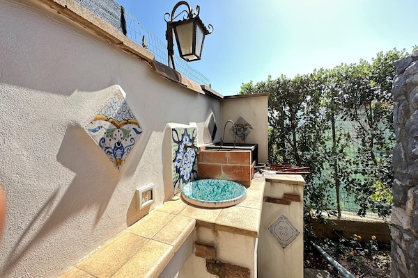 Foto van Villa met gedeeld zwembad nabij Castellammare del Golfo - TerraceBalcony
