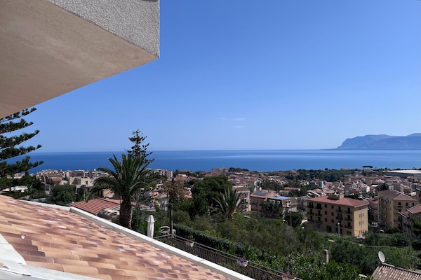 Foto van Villa met gedeeld zwembad nabij Castellammare del Golfo - ViewSummer