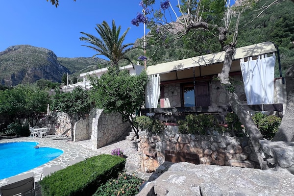 Foto van Villa met gedeeld zwembad nabij Castellammare del Golfo - ExteriorSummer