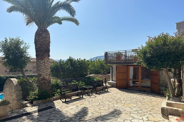Foto van Charmant vakantiehuis vlakbij zee - Vakantiehuis in Castellammare del Golfo - TerraceBalcony