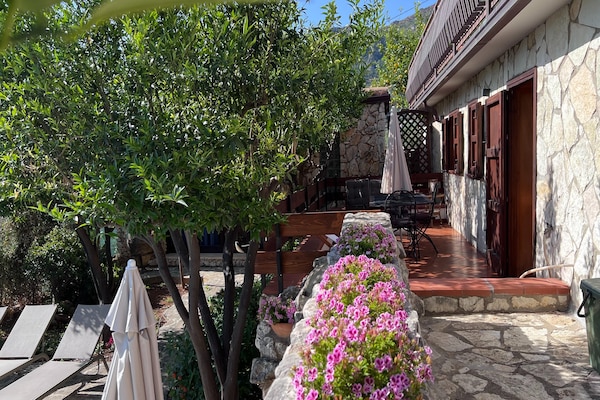 Foto van Charmant vakantiehuis vlakbij zee - Vakantiehuis in Castellammare del Golfo - TerraceBalcony