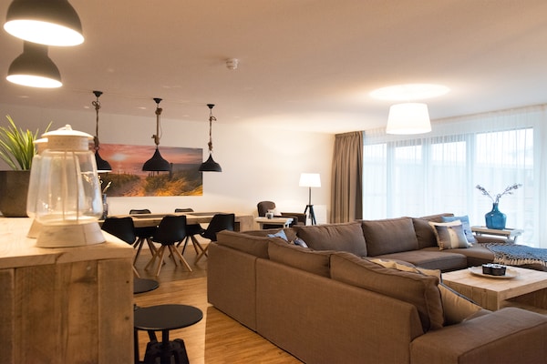 Foto van Appartement in Scheveningen aan de Haven - Vakantiehuis in Den Haag - LivingRoom