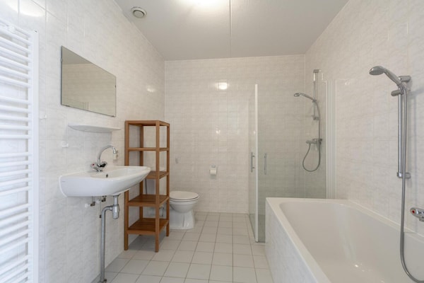 Foto van Appartement bij Groote Keeten Strand - Vakantiehuis in Groote Keeten - BathRoom