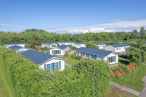Foto van Centraal gelegen Bungalow op Texel - Vakantiehuis in Den Burg - AreaSummer1KM