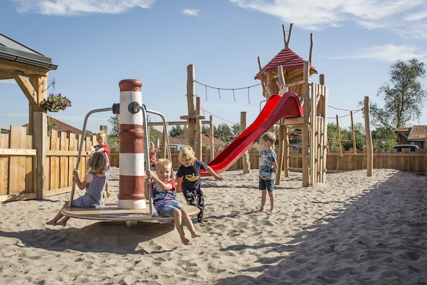 Foto van Charmant vakantiehuisje met sauna op het eiland Texel. - ParkFacilities