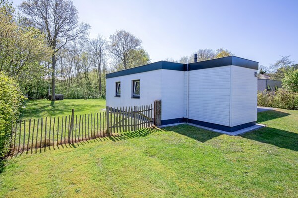 Foto van Gezellig vakantiehuis met bubbelbad op Texel - Vakantiehuis in Den Burg - ExteriorSummer