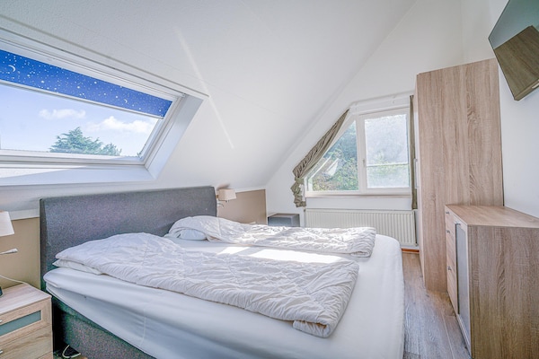 Foto van Sfeervolle villa nabij zee en bos - Vakantiehuis in De Koog - BedRoom