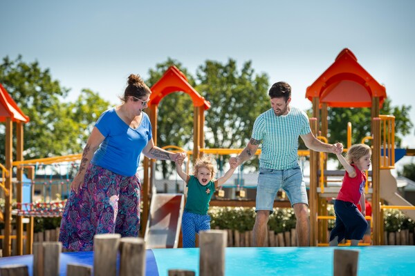 Foto van Chalet in Domburg bij de Duinen - Vakantiehuis in Koudekerke - ParkFacilities