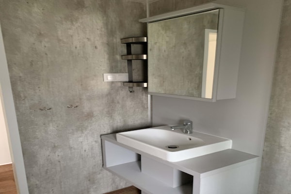 Foto van Chalet in Domburg bij de Duinen - Vakantiehuis in Koudekerke - BathRoom