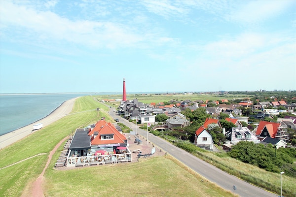 Foto van Torenappartement in Huisduinen aan Zee - Vakantiehuis in Huisduinen - ViewSummer