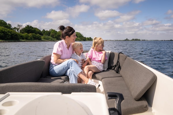 Foto van Villa aan het Veerse Meer met luxe voorzieningen - Vakantiehuis in Wolphaartsdijk - AreaSummer5KM