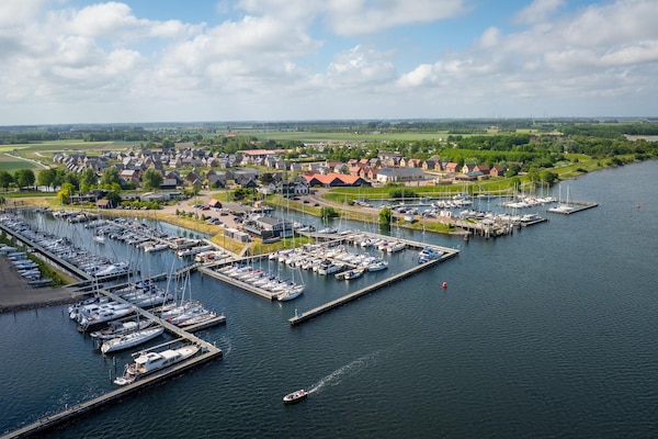 Foto van Villa aan het Veerse Meer met luxe voorzieningen - Vakantiehuis in Wolphaartsdijk - AreaSummer20KM