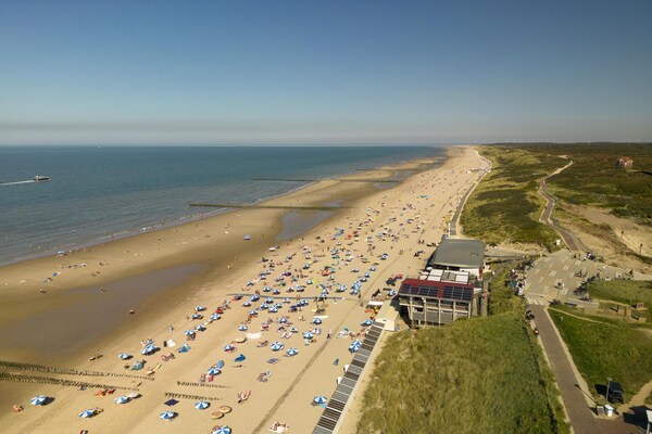 Foto van Villa aan het Veerse Meer met luxe voorzieningen - Vakantiehuis in Wolphaartsdijk - AreaSummer20KM