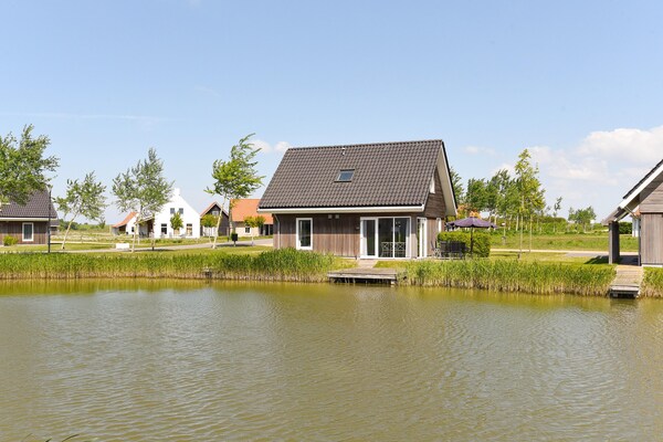 Foto van Verblijf aan het water vlakbij het strand - Vakantiehuis in Nieuwvliet - ExteriorSummer