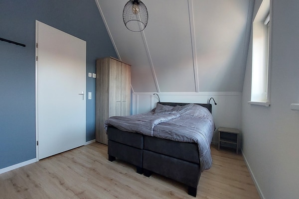 Foto van Zeeuwse Familie Retreat - Vakantiehuis in Scherpenisse - BedRoom