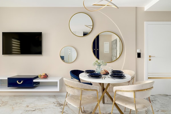 Foto van Comfortabel 2-kamerappartement, binnenzwembad - Vakantiehuis in Pobierowo - DiningRoom
