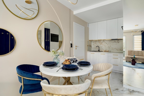 Foto van Comfortabel 2-kamerappartement, binnenzwembad - Vakantiehuis in Pobierowo - DiningRoom