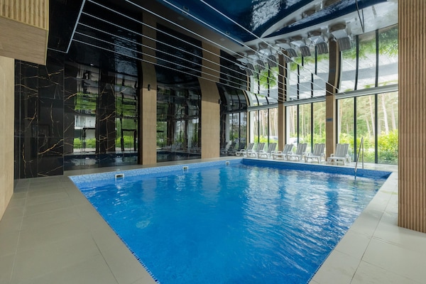Foto van Comfortabel 2-kamerappartement, binnenzwembad - Vakantiehuis in Pobierowo - Pool