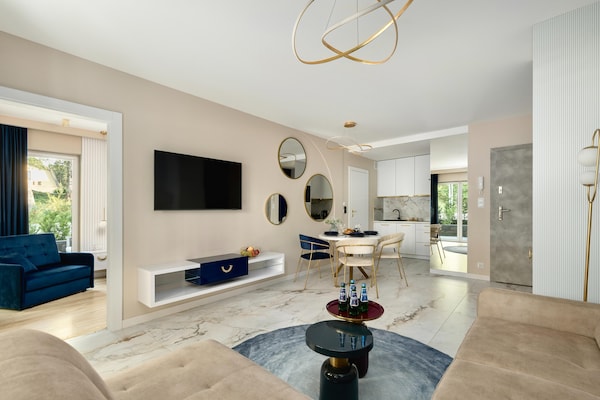 Foto van Comfortabel 2-kamerappartement, binnenzwembad - Vakantiehuis in Pobierowo - LivingRoom