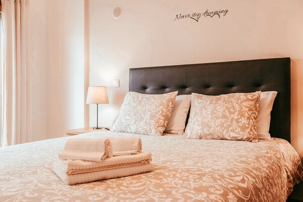 Foto van 2-slaapkamerappartement in Amadora - Vakantiehuis in Amadora - BedRoom