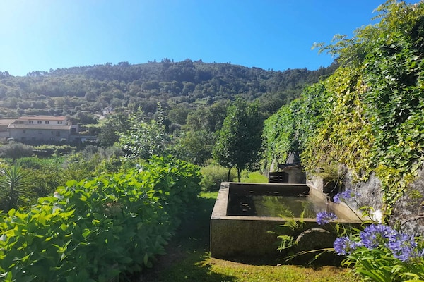 Foto van Comfortabel vakantiehuis met privétuin - Vakantiehuis in Gondufe, Ponte de Lima - GardenSummer