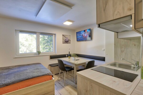 Foto van Cozy and Chic Apartment in Kranjska Gora - Studio Apartment - BedRoom
