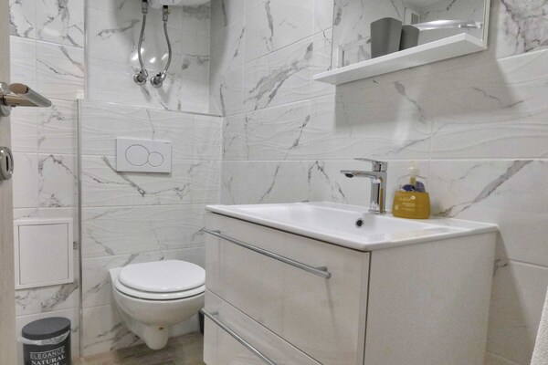 Foto van Cozy and Chic Apartment in Kranjska Gora - Studio Apartment - BathRoom